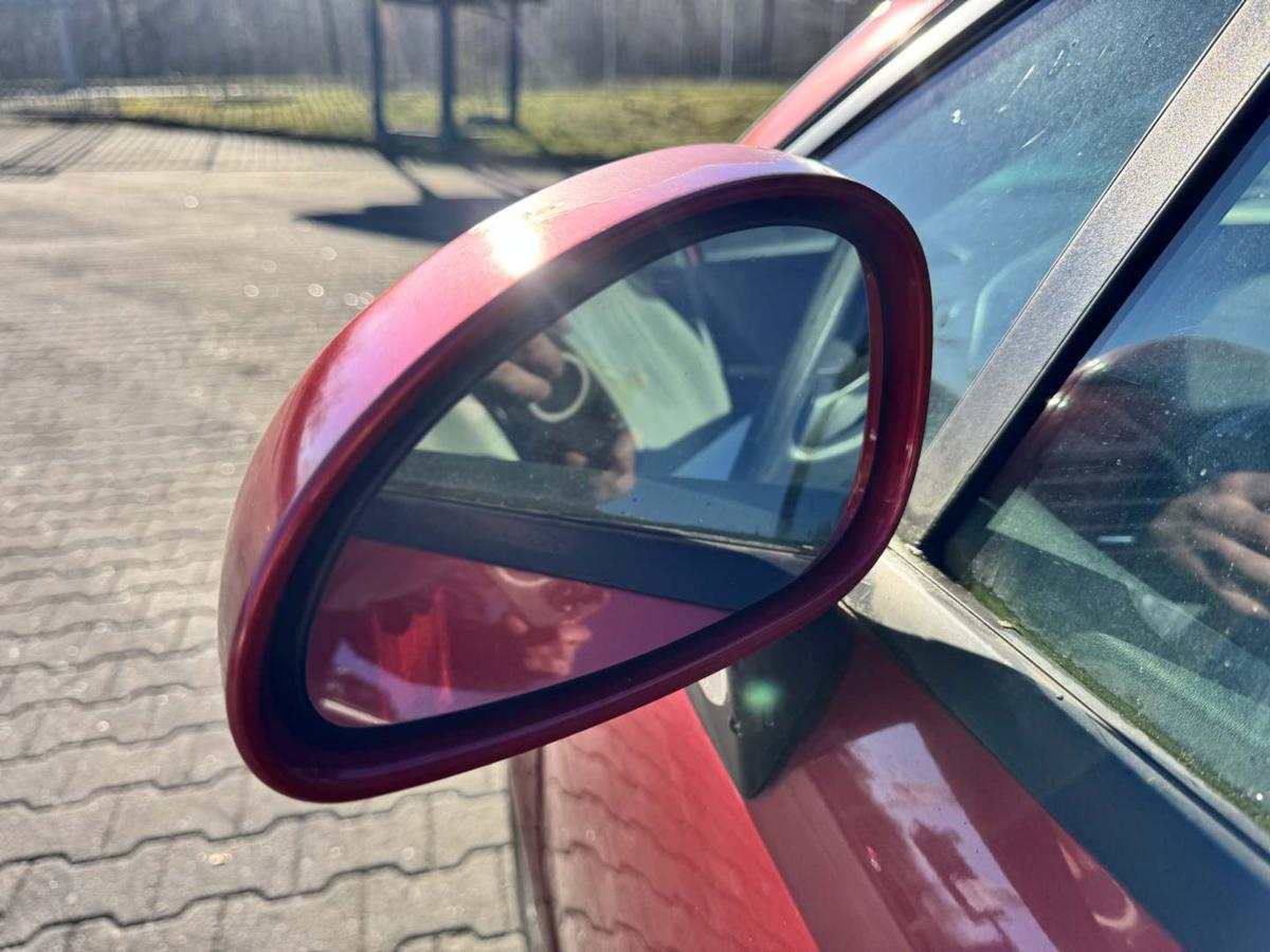 Citroen C4 original Au&szlig;enspiegel links elektrisch verstellbar EKQ Luziferrot Bj.2007